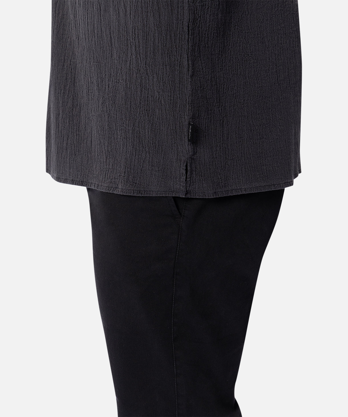 The Magna Short Sleeve Shirt - Onyx