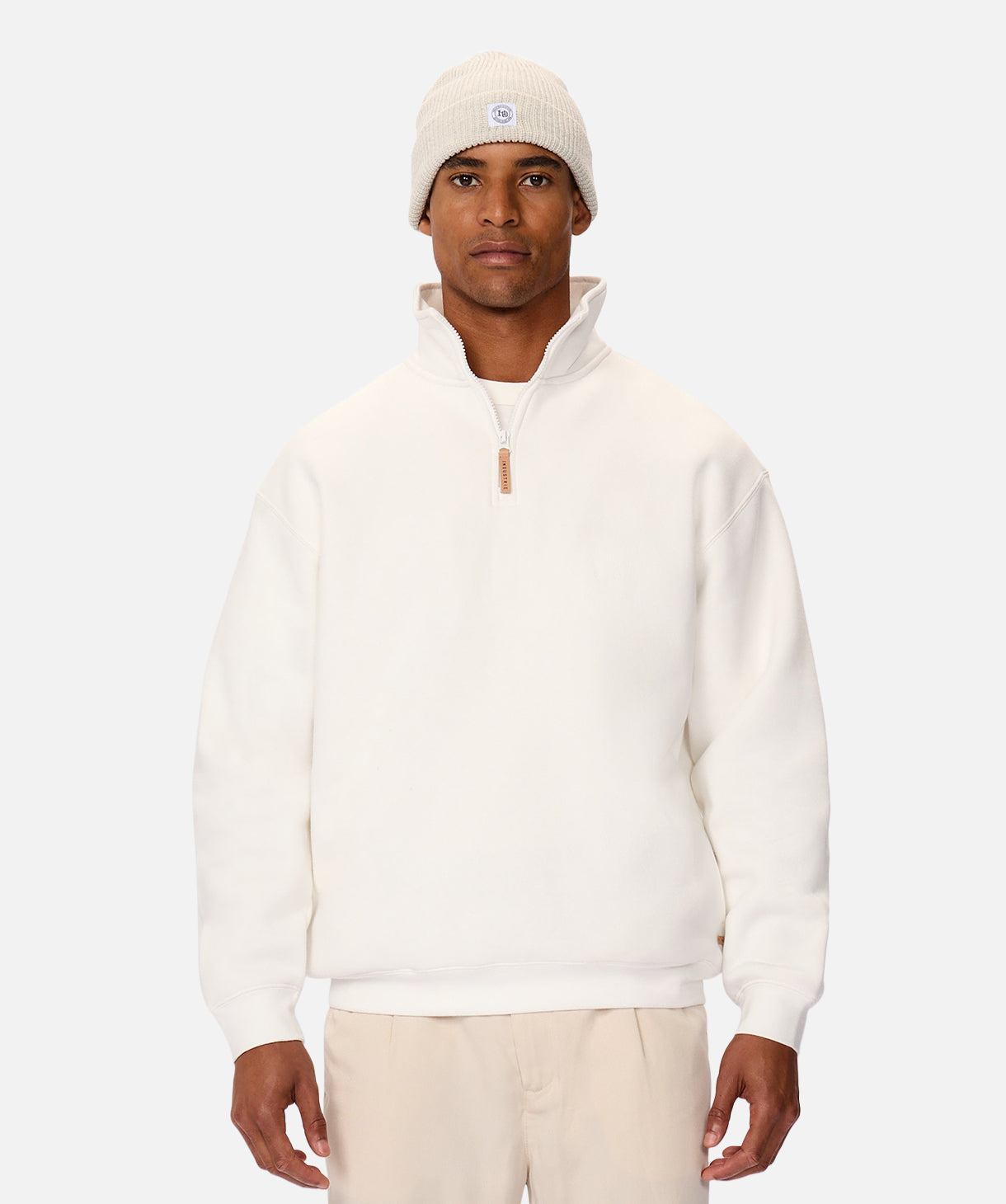 The Staunton Tracktop - Off White