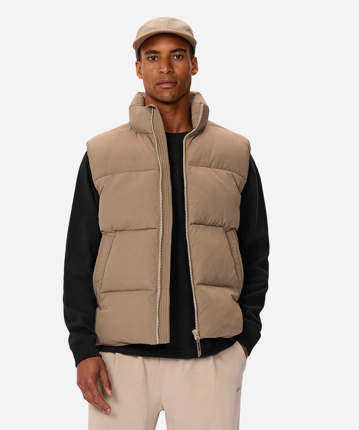 The Busan Puffer Vest Light Brindle - Main Image