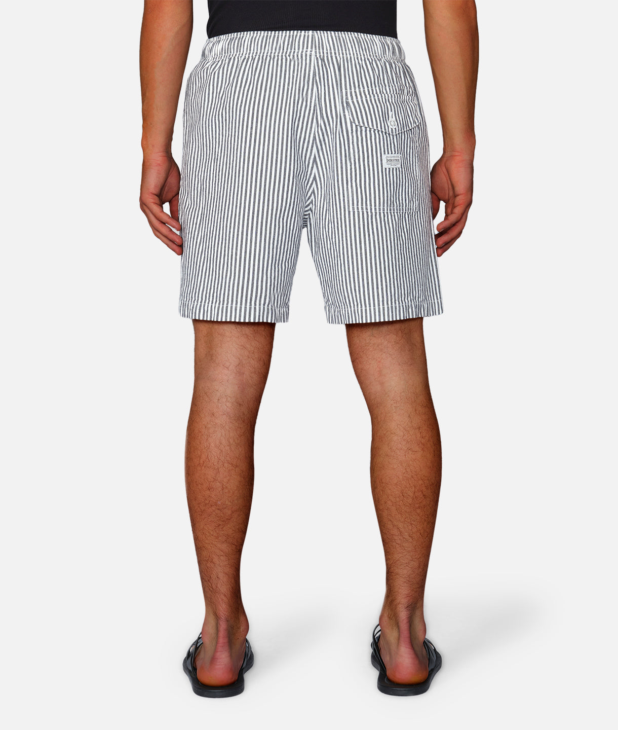 The New Southwest Short - Black/White