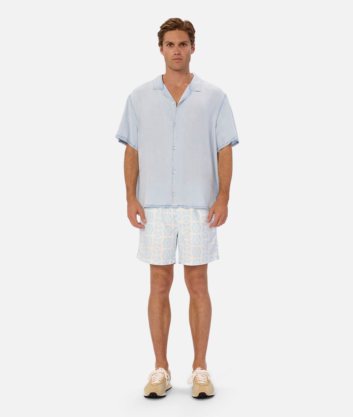 The Austin Short Sleeve Shirt - Washed Chambray