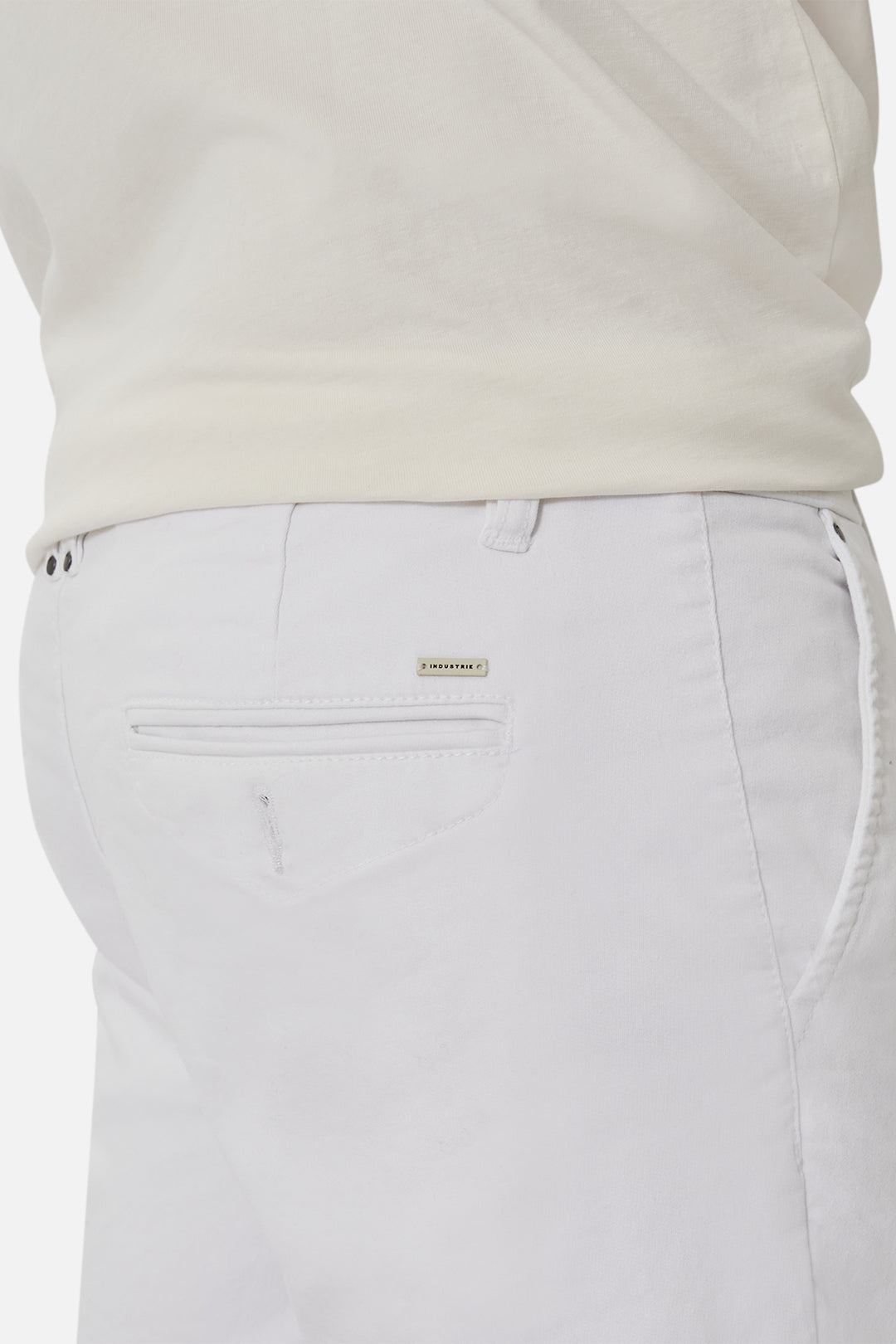 The New Drifter Cuba Short - White
