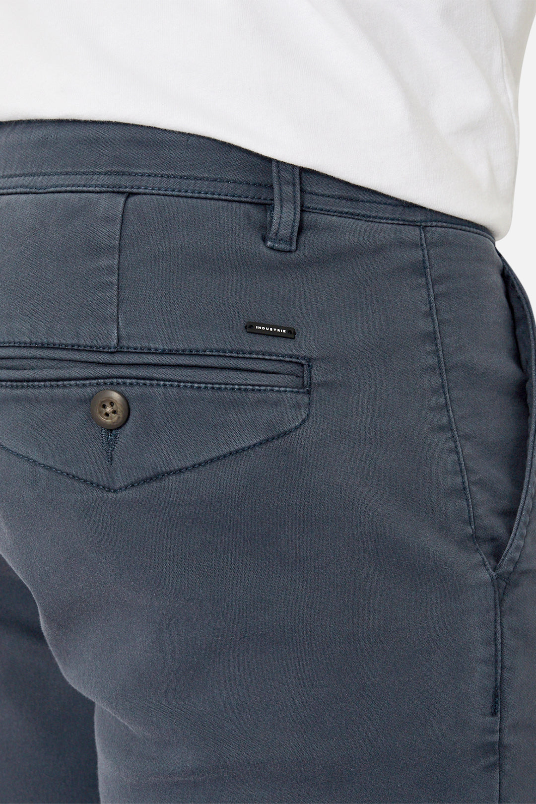 The New Drifter Cuba Short - Washed Indigo
