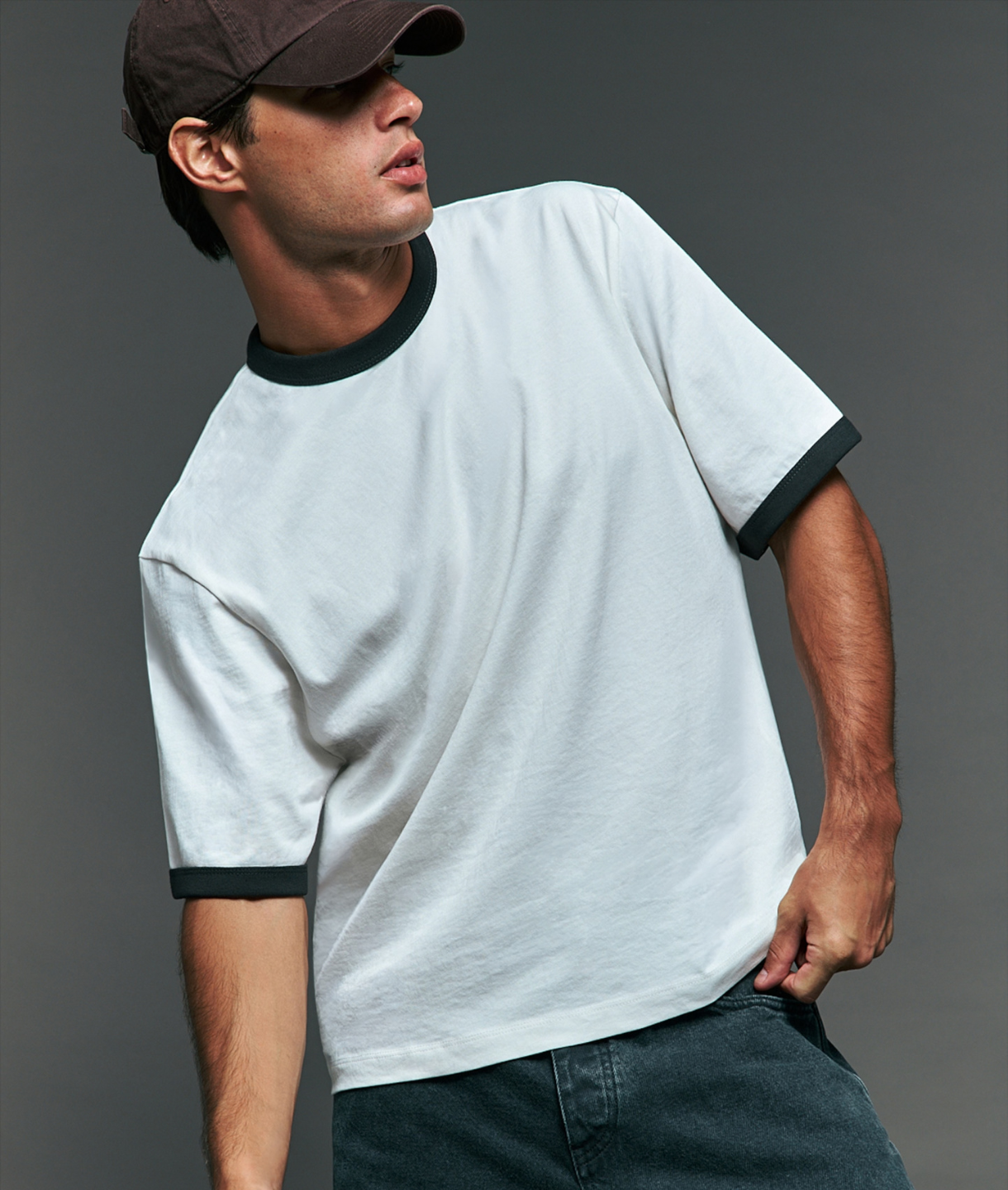 The Hudson Ringer Tee - Off White / Obsidian – Industrie AU