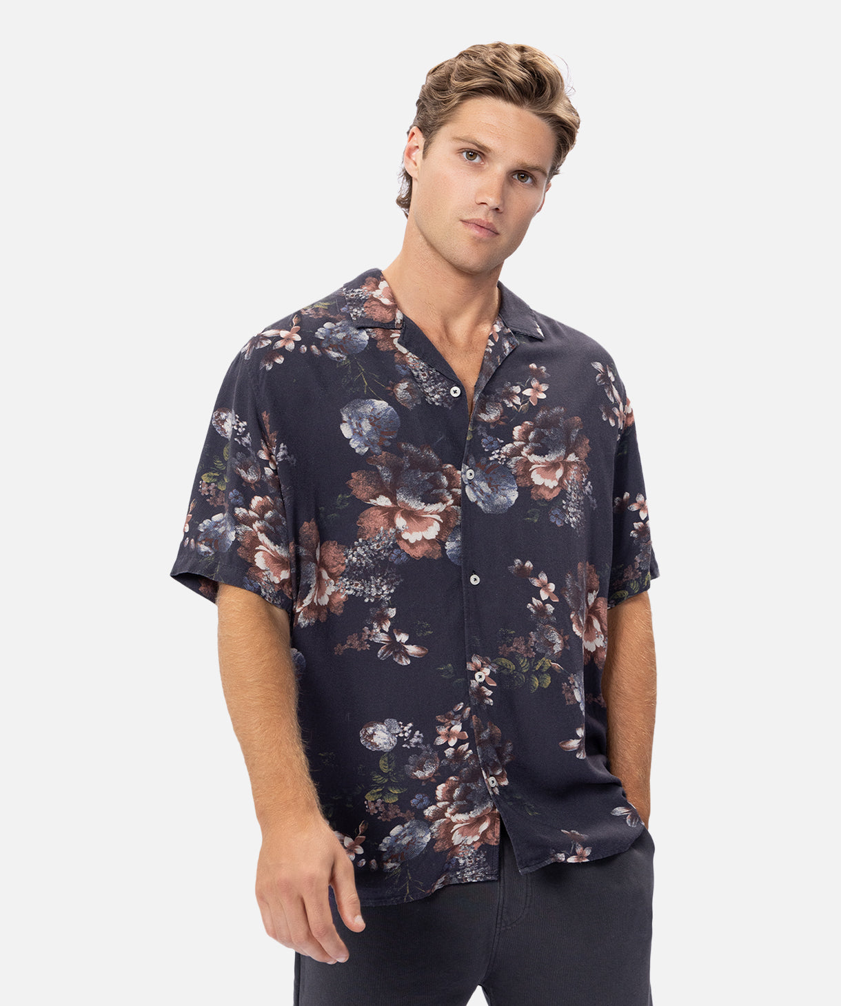 The Andreas S/s Shirt - Black Multi