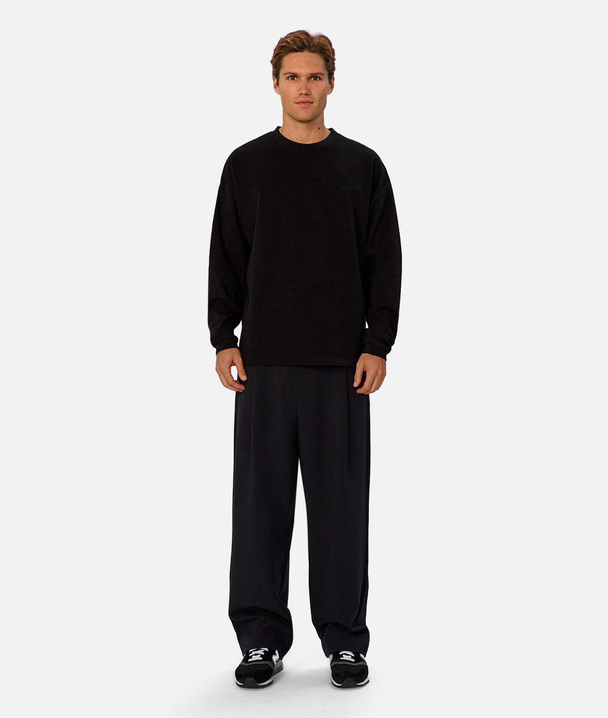 The Irving L/S Tee - Black