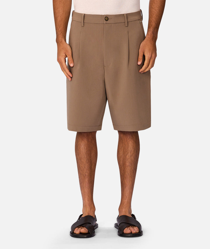 The Lusso Short - Sandrift