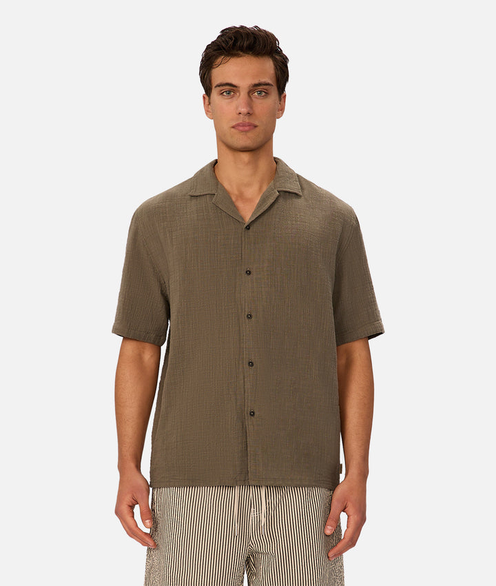 The Seguro Short Sleeve Shirt - Leaf