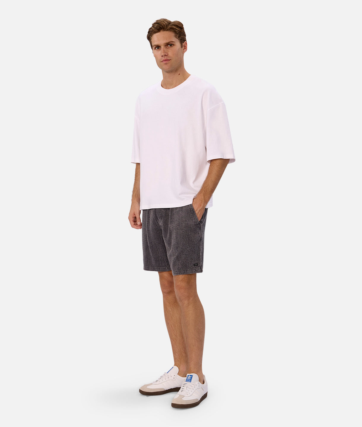 The Canyon Drawcord Short - Washed Charcoal