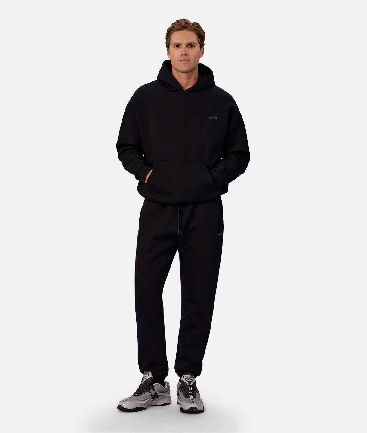 The Tech Del Sur Hoodie - Solid Black
