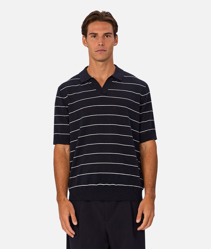 The Isola Polo - Navy/White