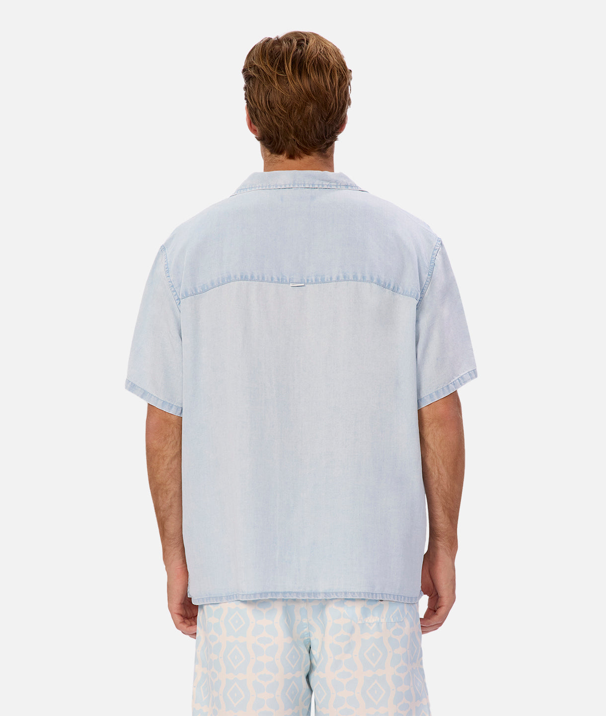 The Austin Short Sleeve Shirt - Washed Chambray