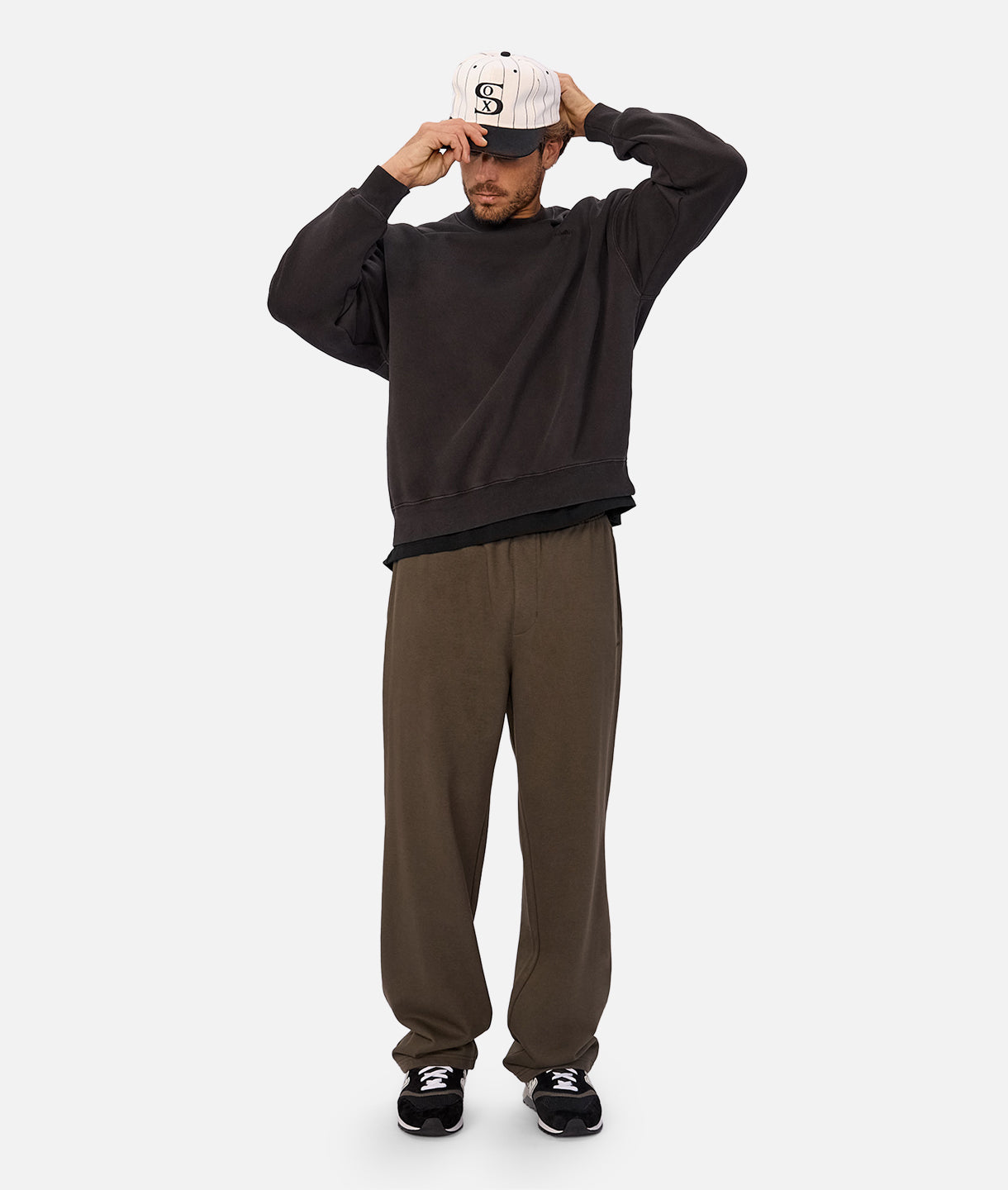 The New Del Sur Washed Sweat - Washed Black