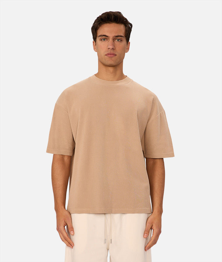 The Marlon Tee - Light Caramel