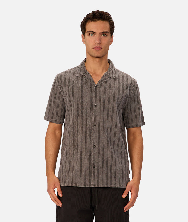 The Washed Striped Magna Short Sleeve Shirt - Gunmetal
