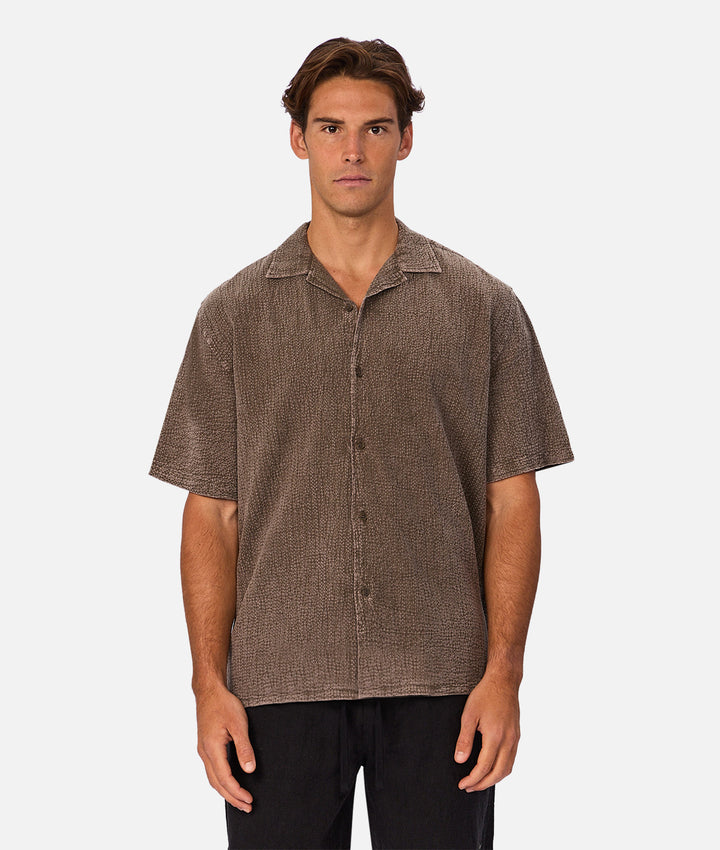 The Canyon Short Sleeve Shirt - Bark 25