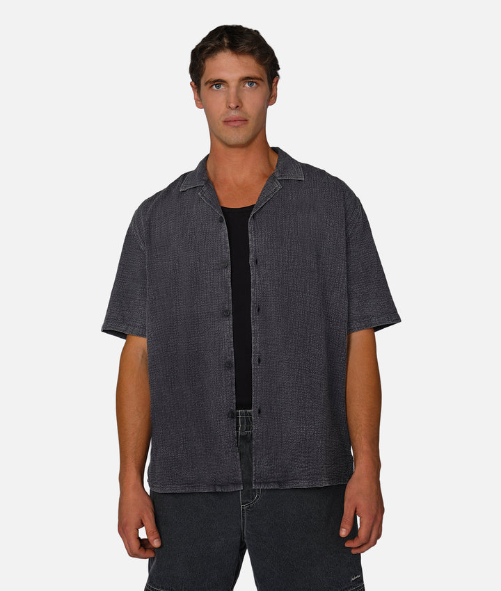 The Canyon Short Sleeve Shirt - Washed Charcoal